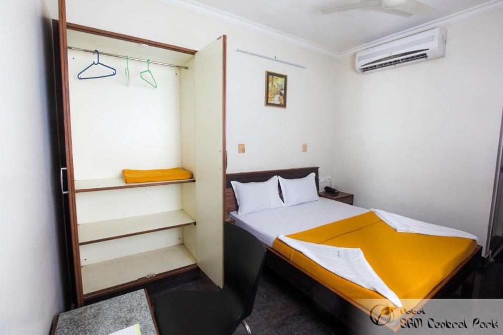 Hotel S R M Central Park Τσενάι Εξωτερικό φωτογραφία