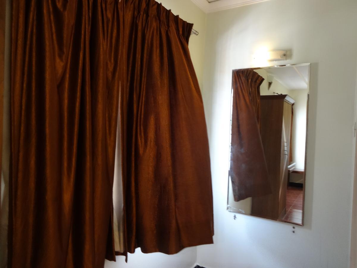 Hotel S R M Central Park Τσενάι Εξωτερικό φωτογραφία