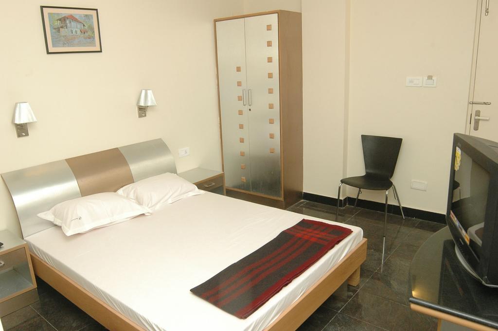 Hotel S R M Central Park Τσενάι Δωμάτιο φωτογραφία