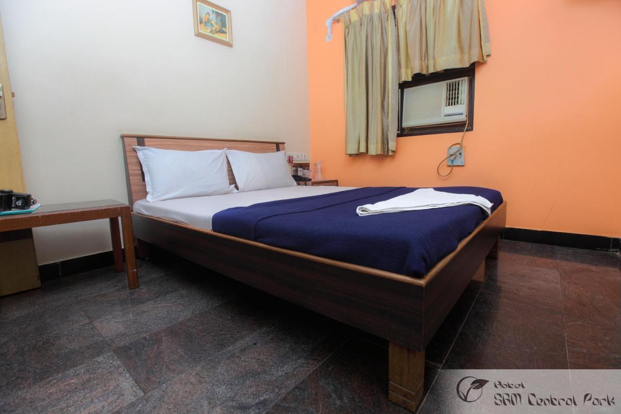 Hotel S R M Central Park Τσενάι Εξωτερικό φωτογραφία